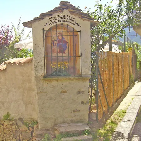 Asti * Gravedona
