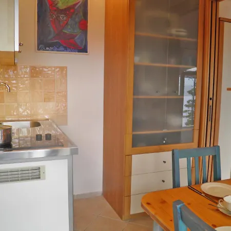 Asti Apartman Gravedona